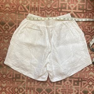 NWOT Diish linen shorts